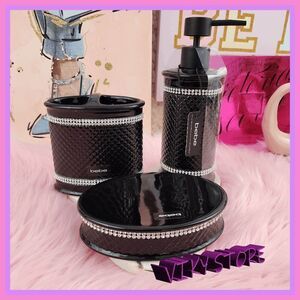 NWT 😍✨ BEBE Bling Bath Set – Soap Dispenser, Cup & Bar Soap Dish! ✨😍